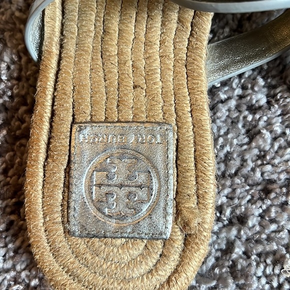 Tory Birch silver espadrille Miller sandals - Picture 12 of 16